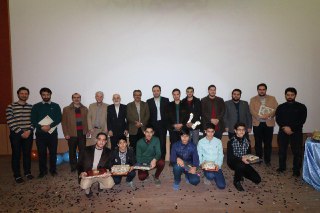 جشن پایان ترم:تالارکانون بسیج جوانان #پویندگان برتر سال مقطع نوجوانان ترم های ۴ تا ۶ جشن پایان ترم:تالارکانون بسیج جوانان #پویندگان برتر سال مقطع نوجوانان ترم های ۴ تا ۶