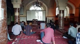 پخش مستند فروشنده پیرامون برجام در مجمع جوانان انوارالزهرا سلام الله علیها با میزبانی کمیسیون هنر و رسانه